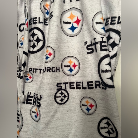 3XLT Pittsburgh Steelers Team Apparel NFL White Sleepwear - Picture 3 of 7